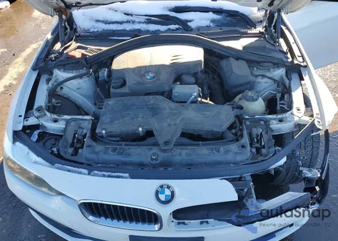 2016 BMW 328 Xi Sulev z USA, uszkodzony, nr VIN WBA8E3C5XGK501812